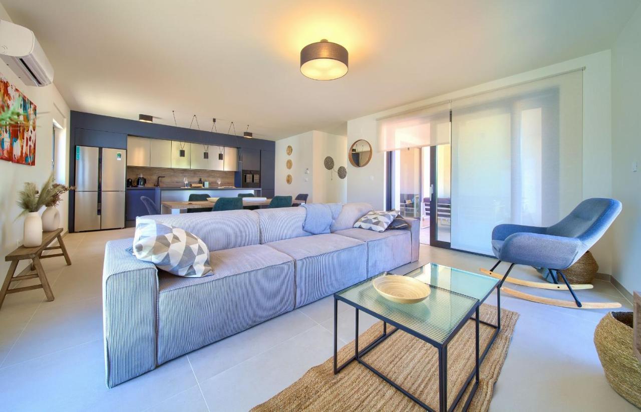 Sol Apartment Njivice